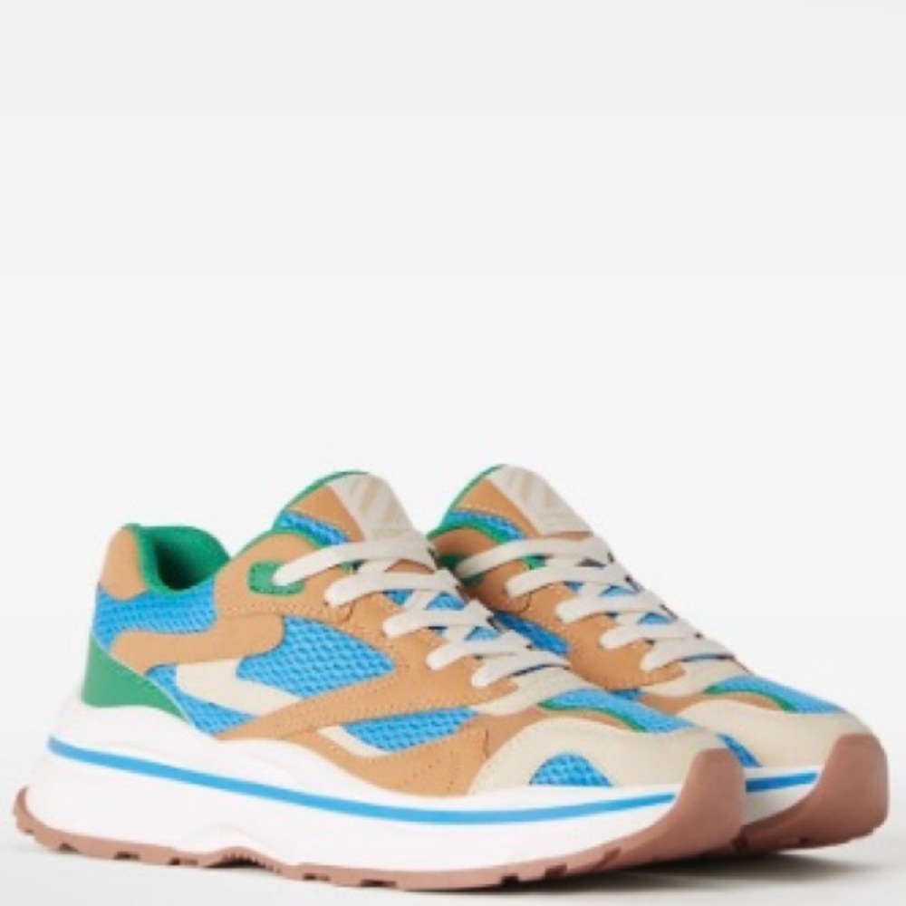 Bershka Sneakers